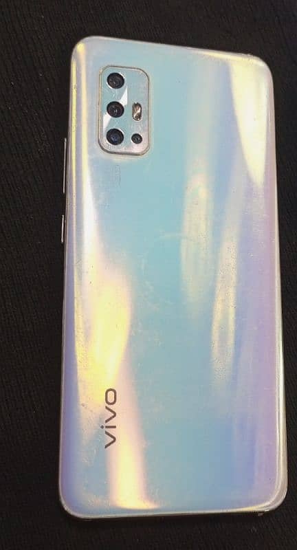 Vivo v17 8/256 for sale 2