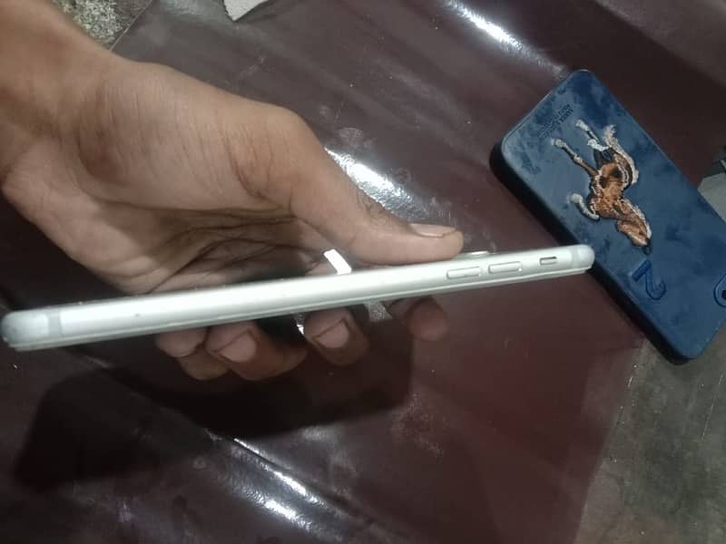 I phone 7 plus 4