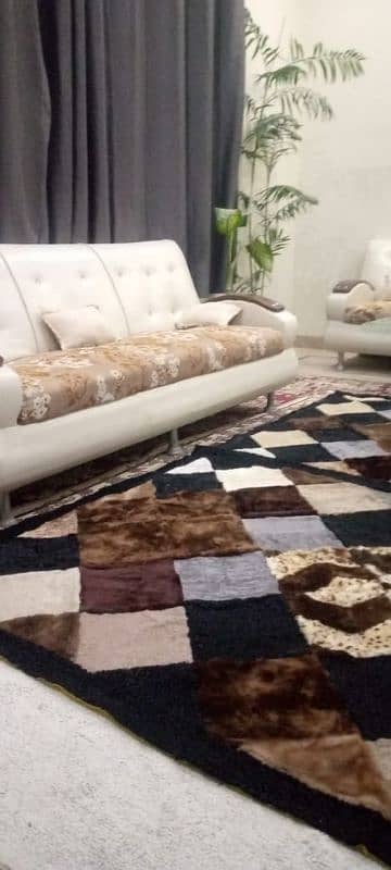 a wonrful offer each rugs 7000 & buy two juSt 12 k only 0