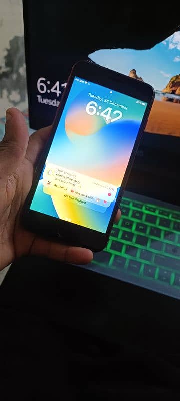 iPhone 8 plus 64gb 1