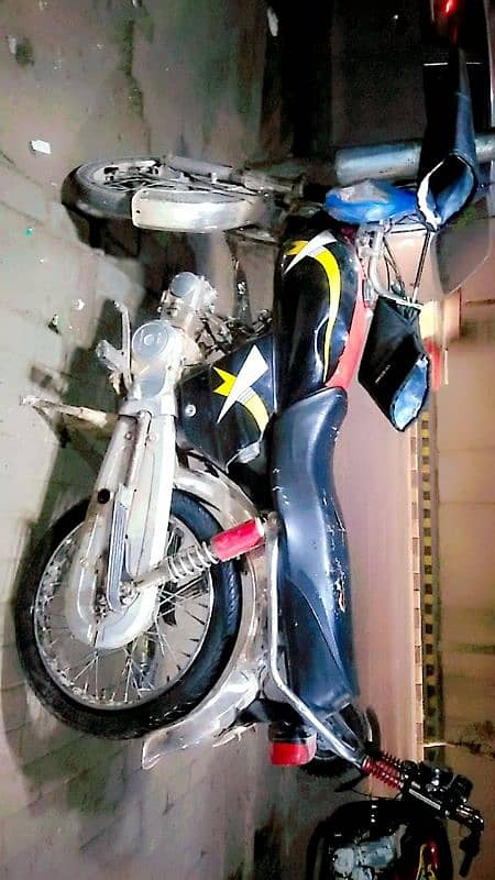 Honda CD 70 far sale 1