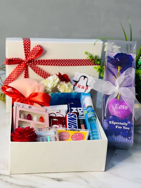 birthday gift /gift box and basket / anniversary gift/gift ideas 5