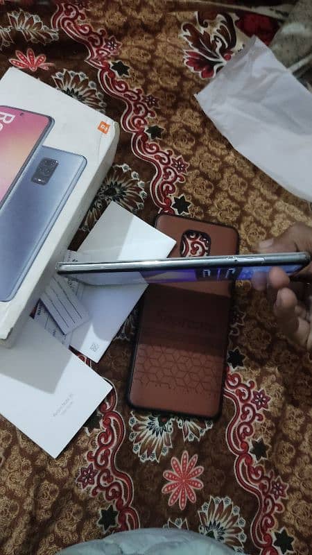 redmi note 9s 6/128GB 10/9'5 with box all ok 4