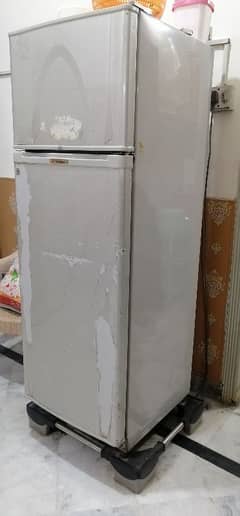 Dawlence refrigerator 10 cubic feet for sale