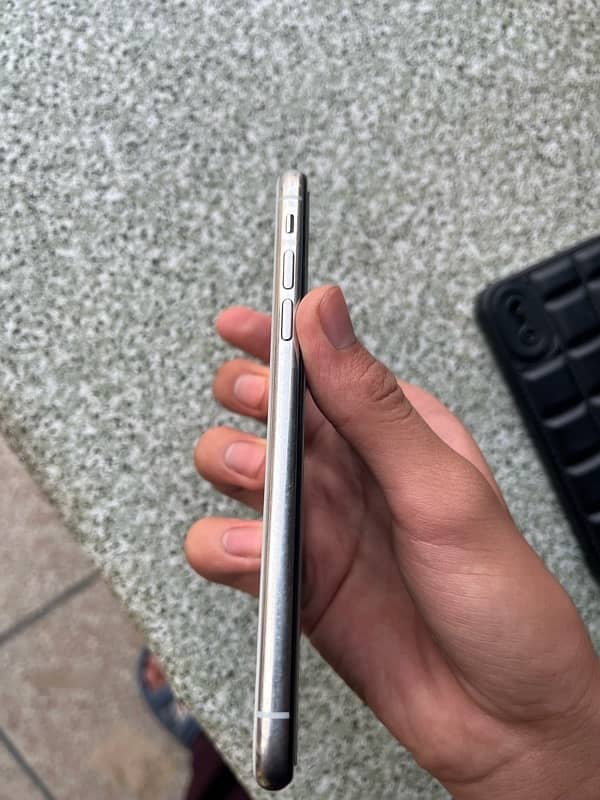 iphone x 256 gb pta proved 2