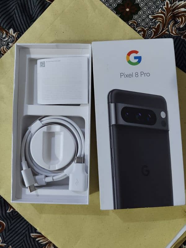 Google Pixel 8 Pro With Box and Accessories 0