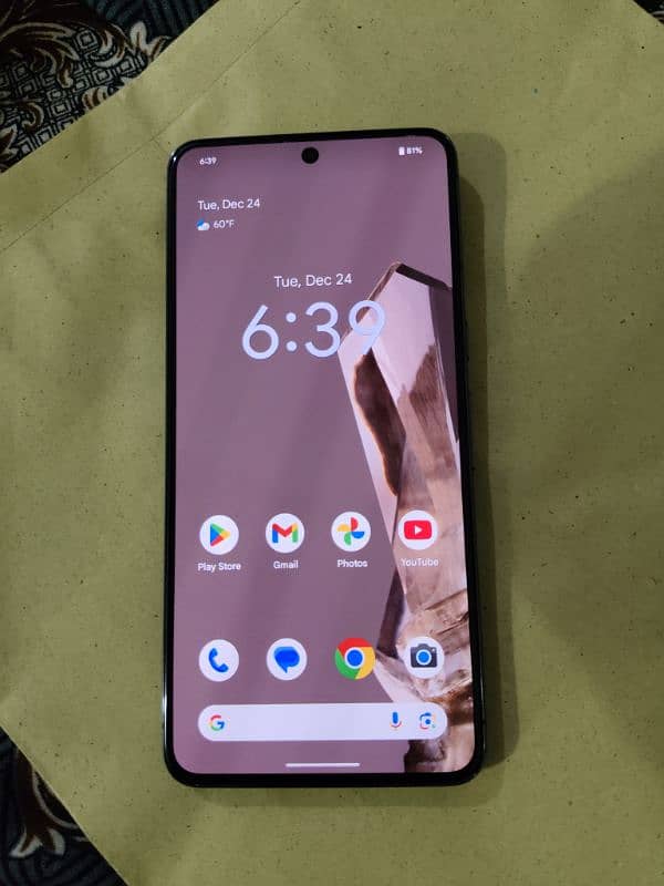 Google Pixel 8 Pro With Box and Accessories 1