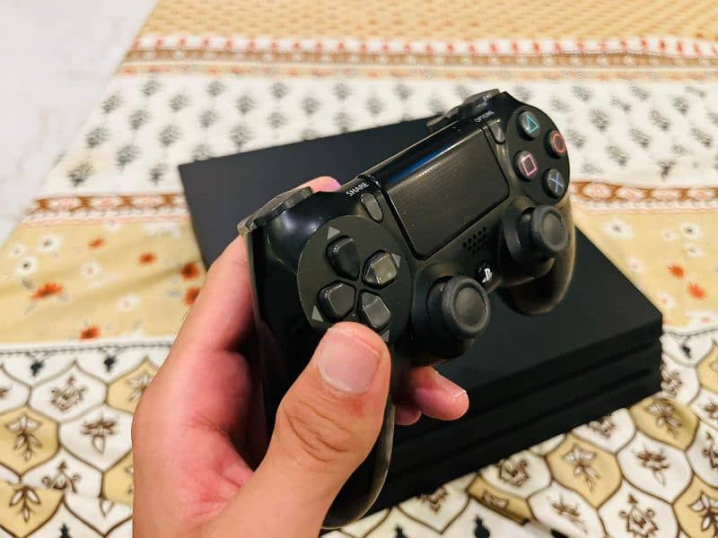 Ps4 Pro latest 7216B model 3