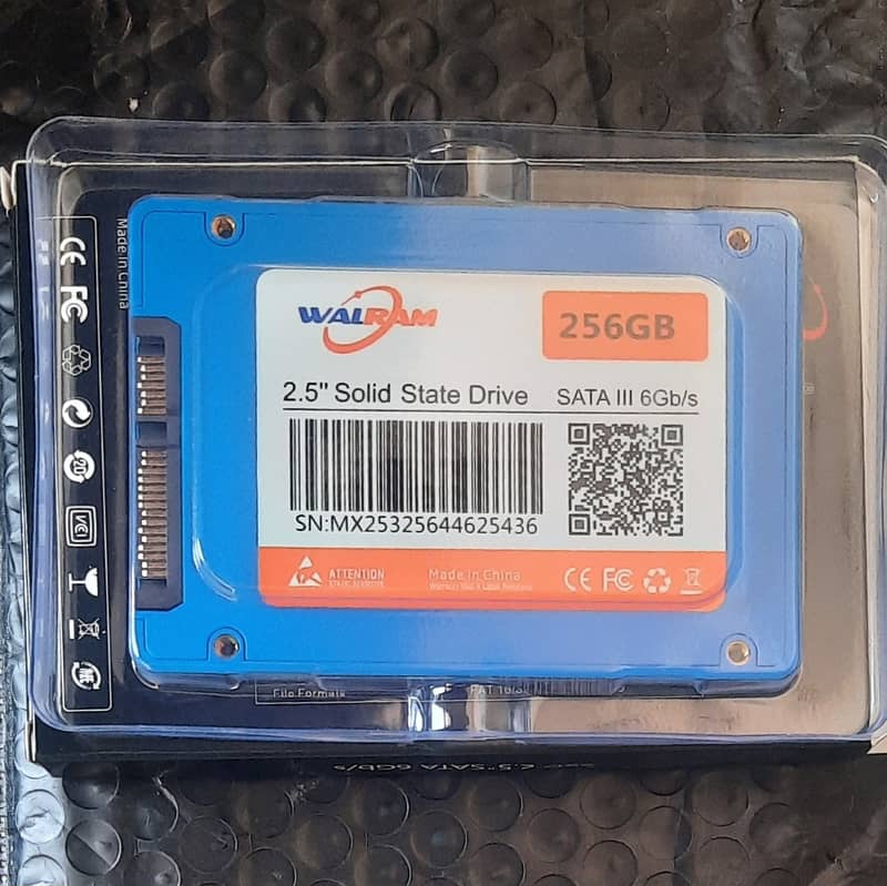 NEW WALRAM SSD 256 GB 3