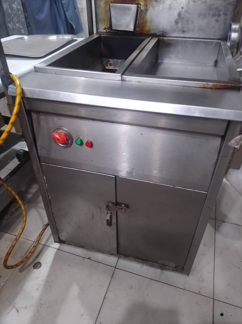 Chips Fries counter for sale 8 liter 2