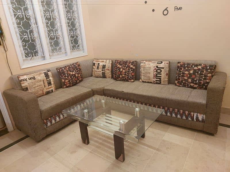 L-SHAPED SOFA SET, WITH CENTRE TABLE 1