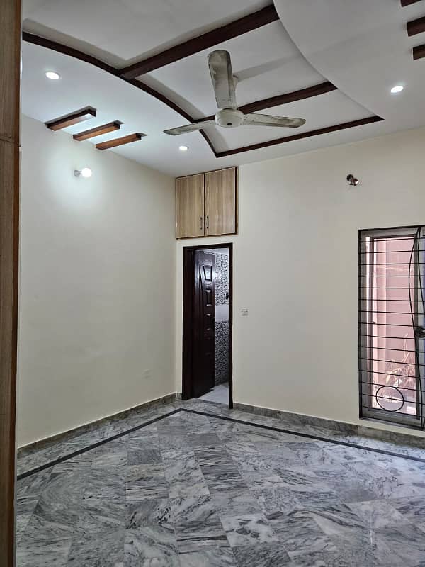 5 Marla Upper Portion Second Floor In Eden Boulevard 6