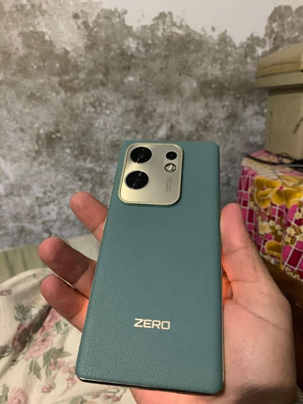 Infinix zero 30 8gb Ram and 256 GB space for sale 0