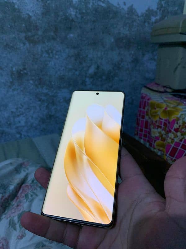 Infinix zero 30 8gb Ram and 256 GB space for sale 1