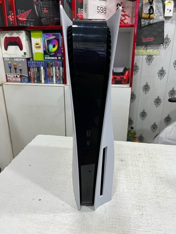 PS5 fat 825gb 10/10 condition 1