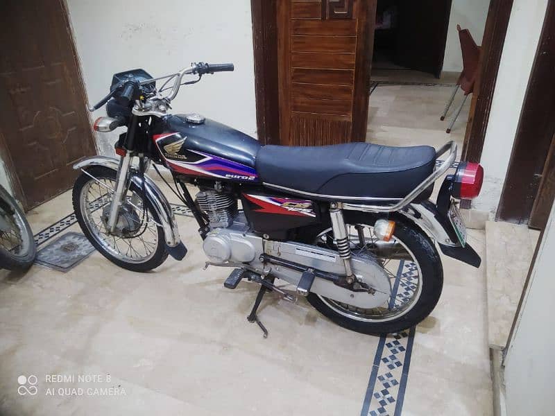 Honda 125(2017 Model) Black Color Neat And Clean Bike O3O96881O7O 5