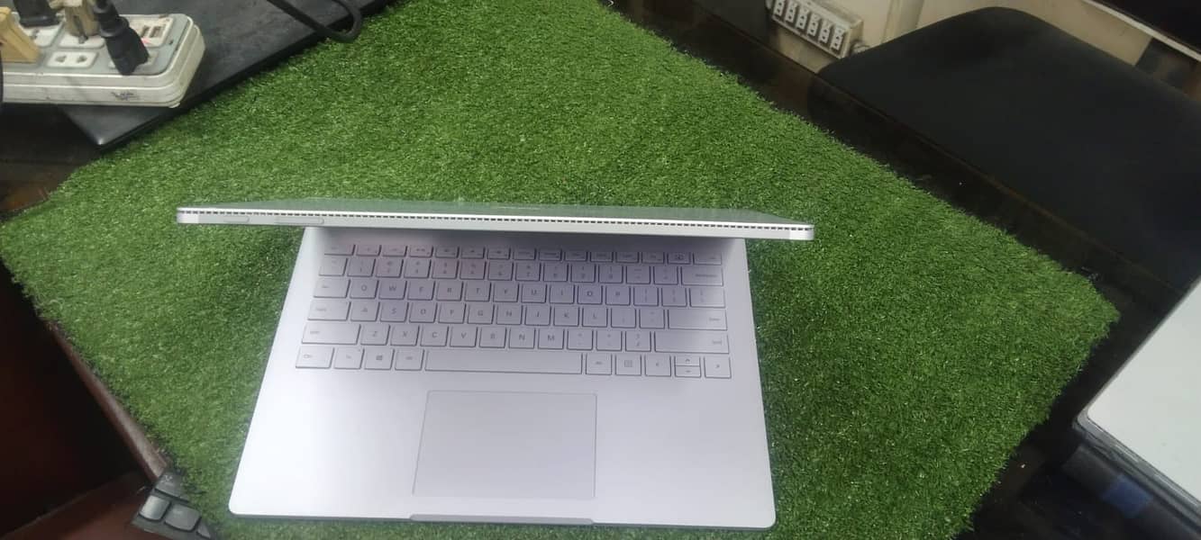 Laptop microsoft Surface book 4