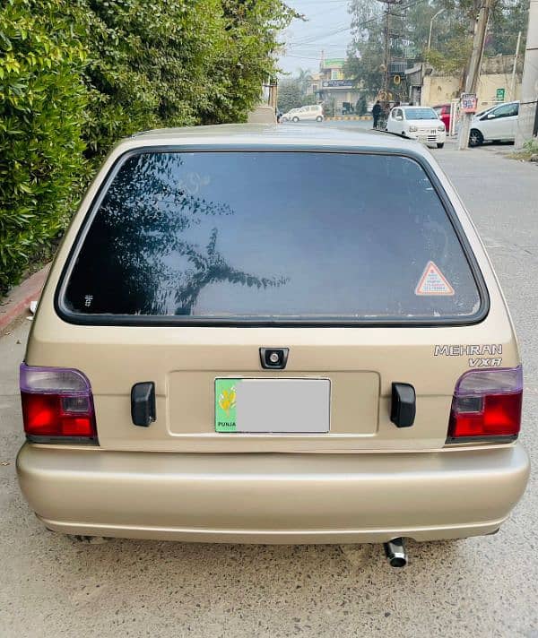 Suzuki Mehran VXR 2015 8