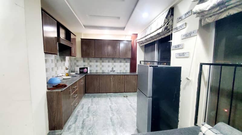 1 Bed fully Furnished Apartment For Rent In Bahria Town Lahore 2