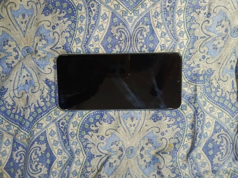 Vivo Y33s with Box and charger 8/128  Pta approve Condition 9/10 Al ok 2