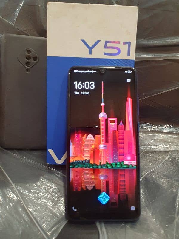 vivo y51 4,128 AMOLED display, display finger not open full box sell 3