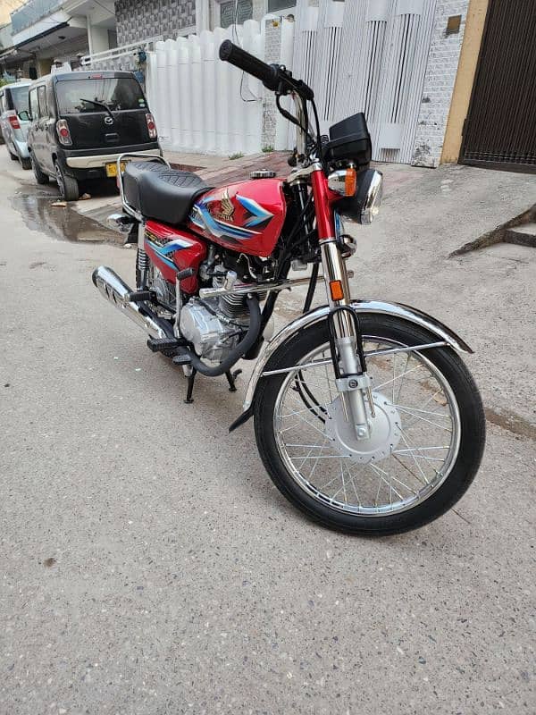 Honda CG 125 2024 model Scratchless mint condition 3