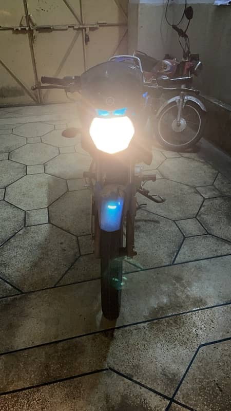 Yamaha ybr 125 model 2015 5