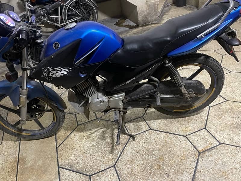 Yamaha ybr 125 model 2015 12