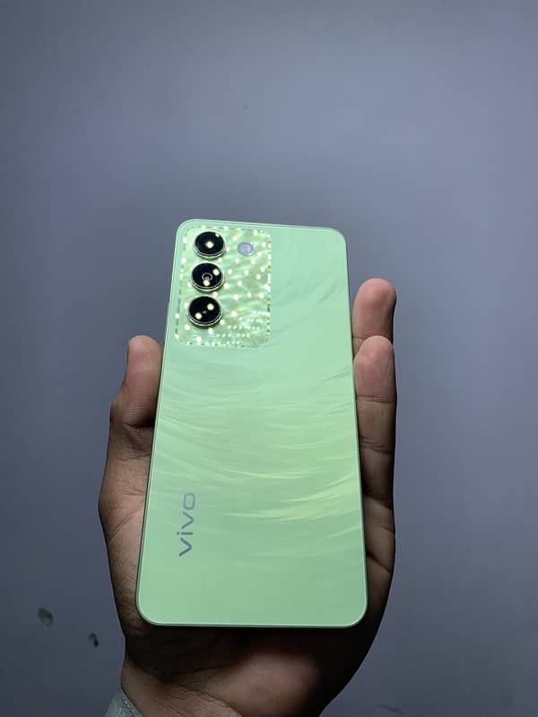 vivo y100 1