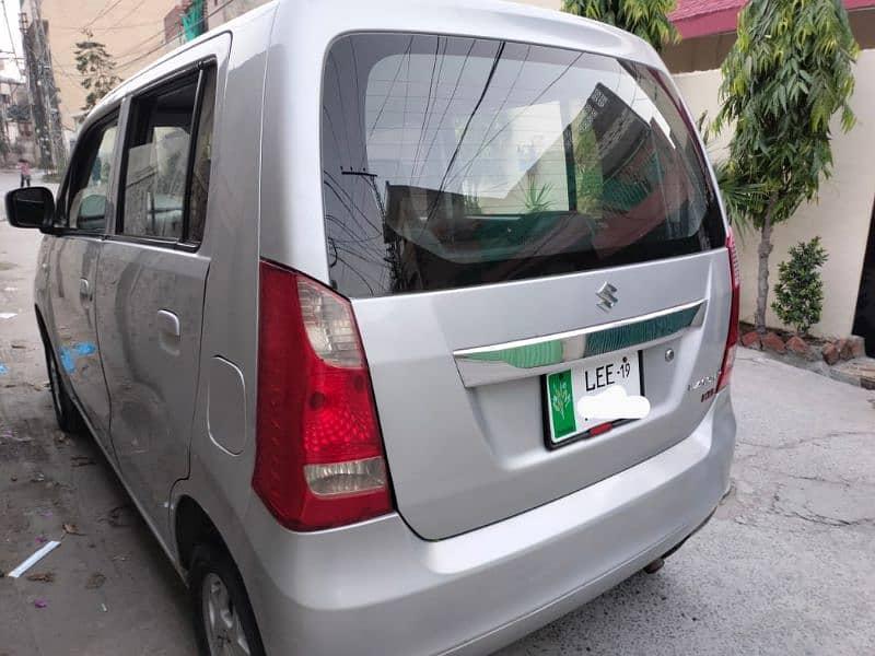 Suzuki Wagon R 2019 3