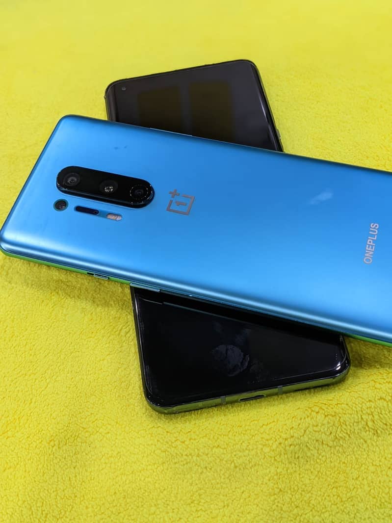 One Plus 8 Pro or Oneplus 9Pro 256GB 888 Snapdragon 1