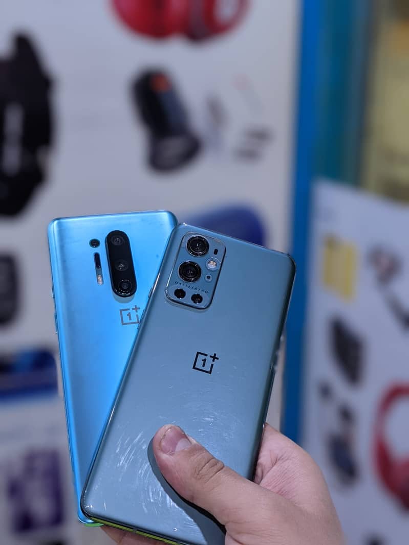 One Plus 8 Pro or Oneplus 9Pro 256GB 888 Snapdragon 5