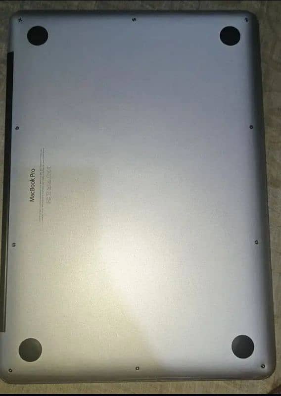 Macbook Pro 2015 | 10/9 Condition 3