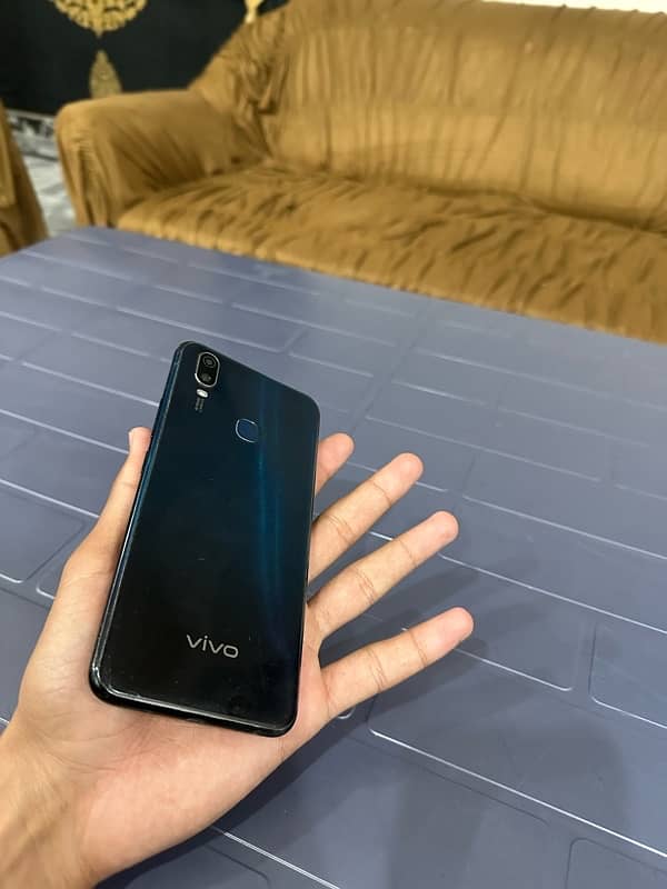 vivo v1906 0