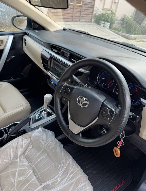 Toyota Altis Grande 2016 5