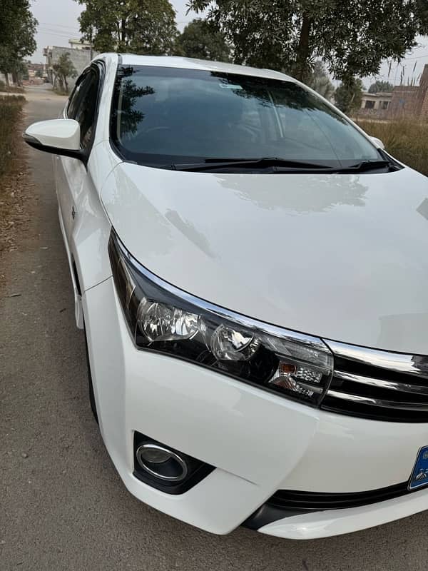 Toyota Altis Grande 2016 10