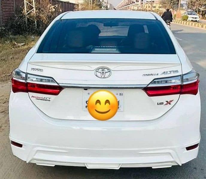 Toyota Corolla Altis 2018 3