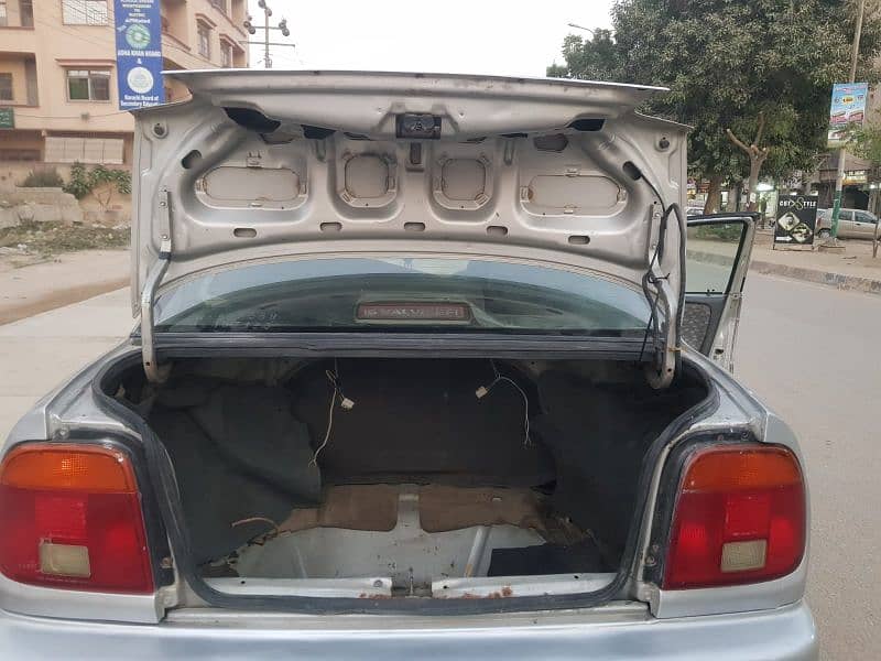 Suzuki Baleno 2003 13