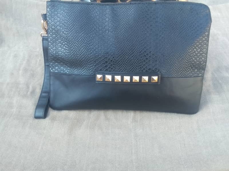 Beautiful Branded Ladies Hand Bag. 2