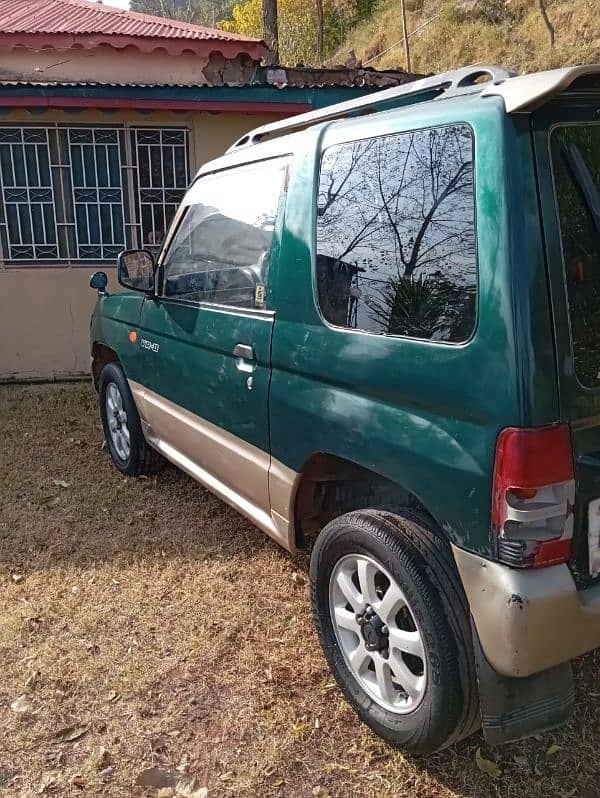 Mitsubishi Pajero Mini 1995 4