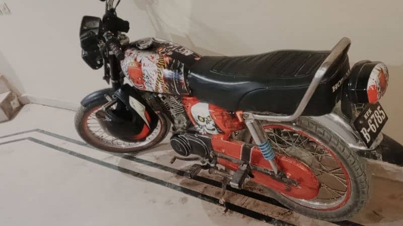 HONDA 125 8