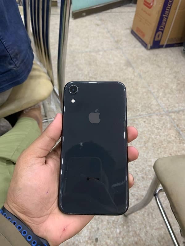 iPhone XR 64GB NON PTA (JV) 1