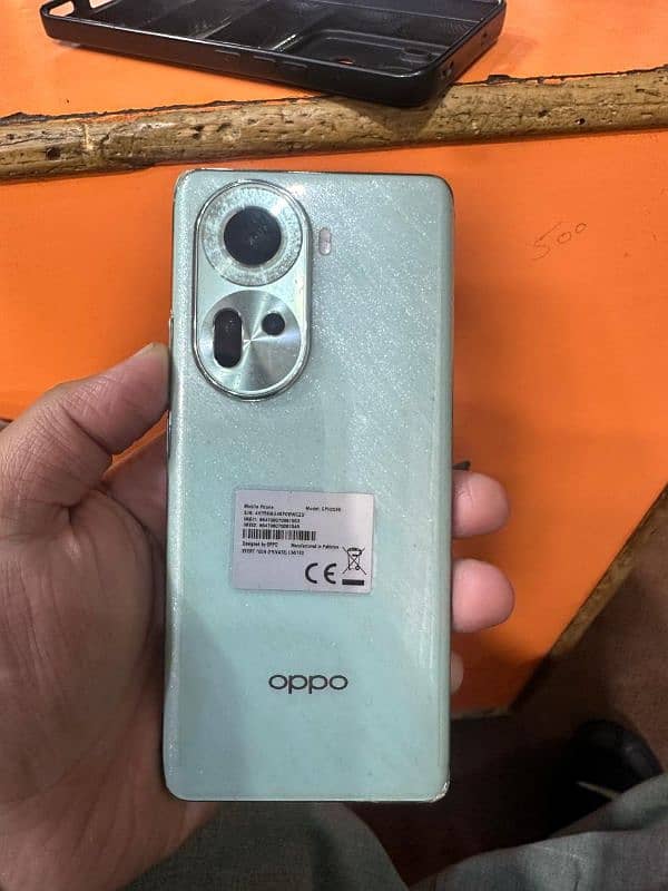 OPPO Reno 11 5 g 3