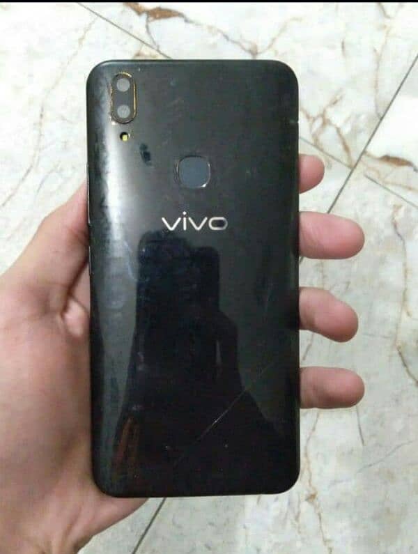 vivo 1727 3