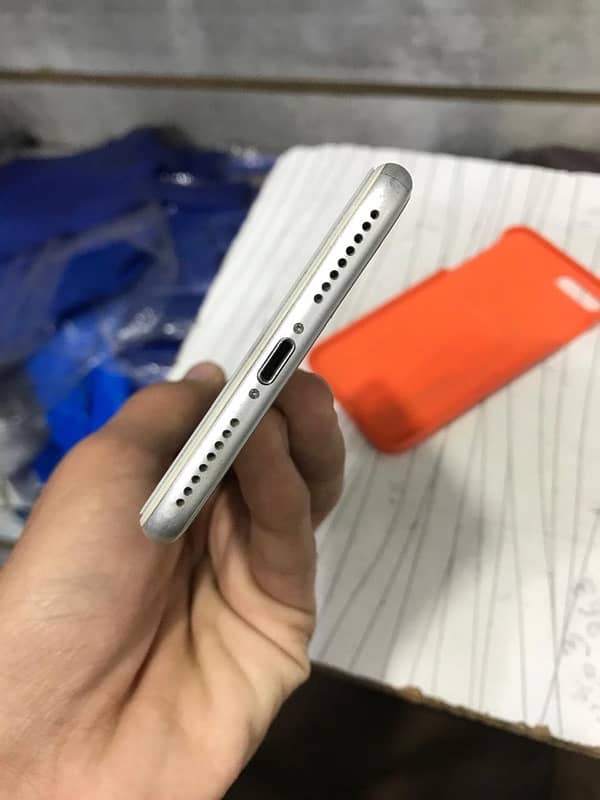 iphone 7 plus 32 GB  PTA approved battery change panel change baqi all 3