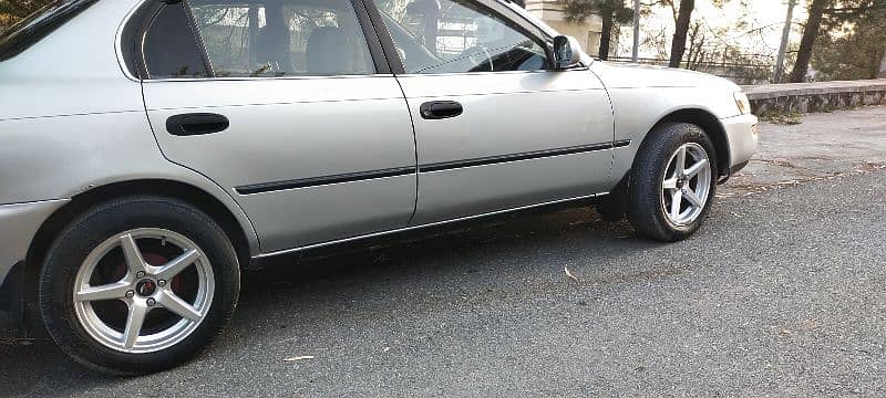 Toyota Corolla XE 1996 3