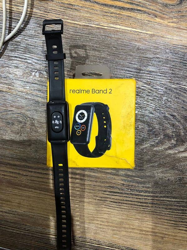 Realme Band 2 With Orignal Accessories And Box. 3