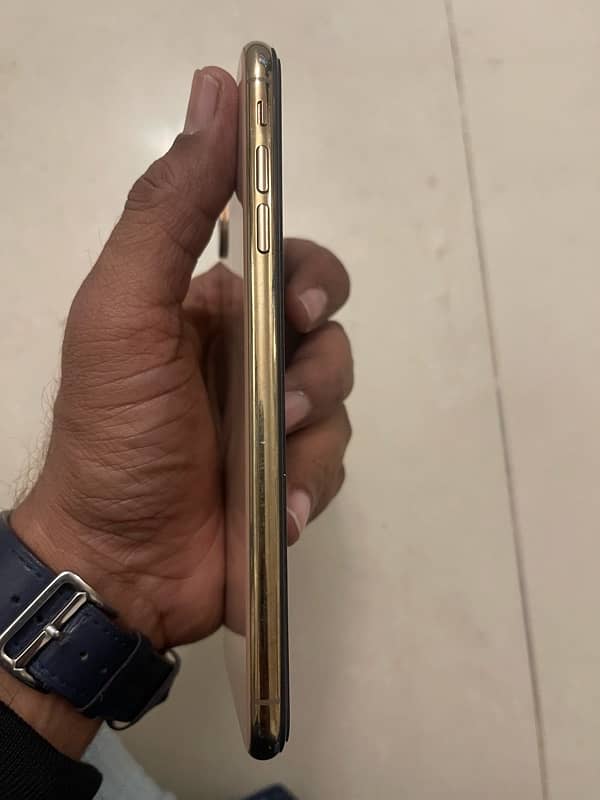 Iphone XS Max 64gb Golden 10