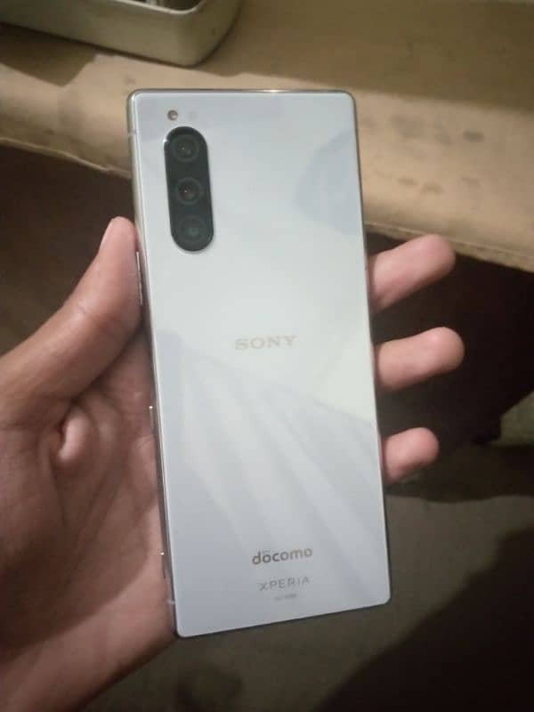 Sony Xperia s001m 0