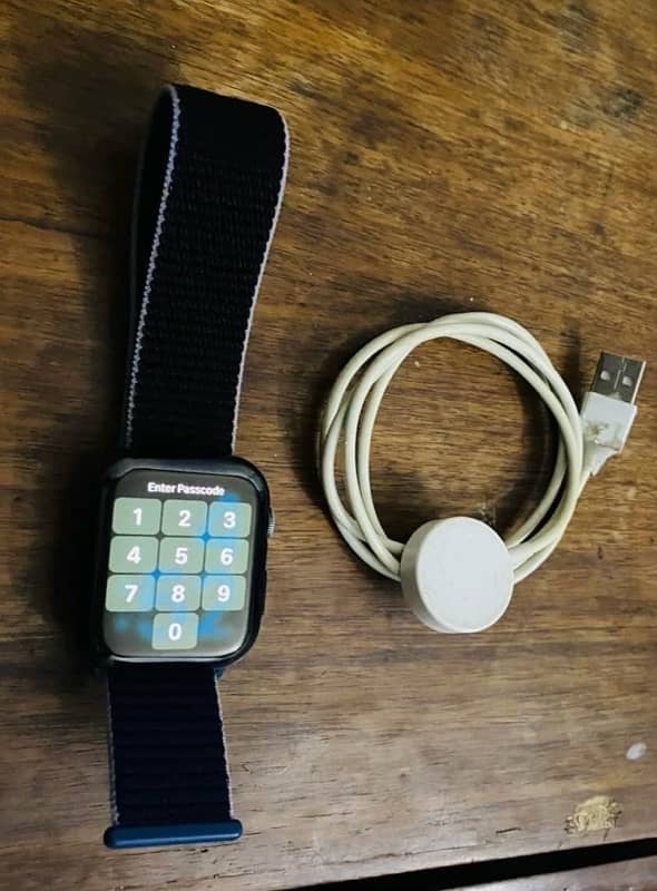 Apple Watch Series-4 44mm (GPS) 3